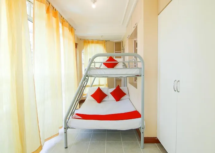 Oyo 477 Carino Hotel 2*