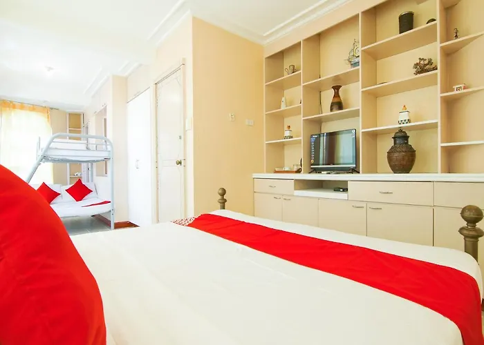 Hotel Oyo 477 Carino