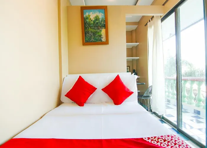 Hotel Oyo 477 Carino